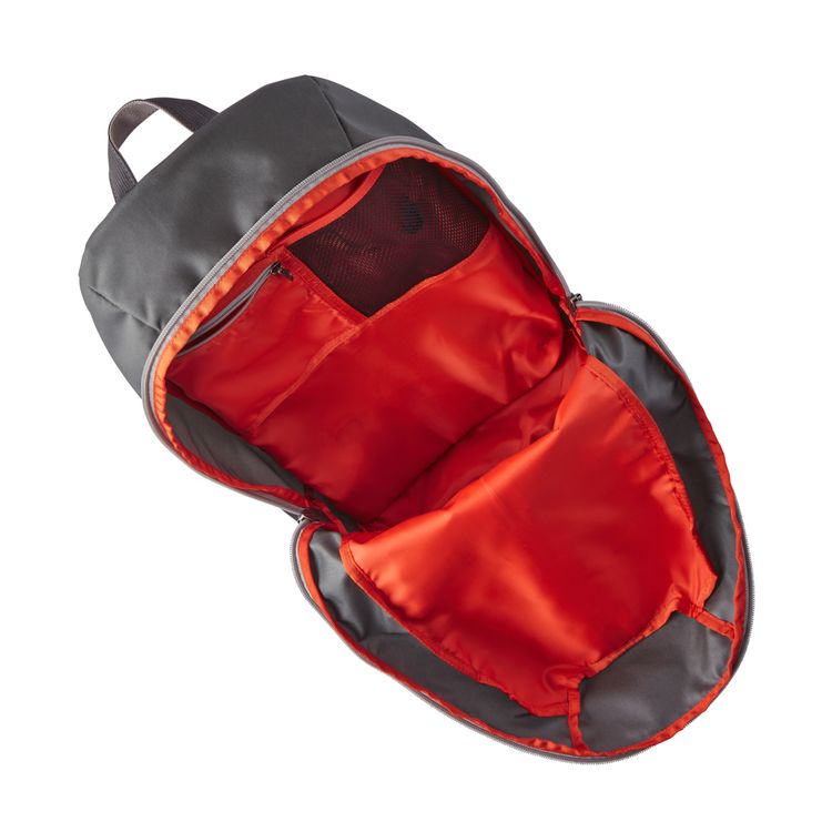 Patagonia Atom Backpack 18L Grey Sling bag og rygsække fluer.dk